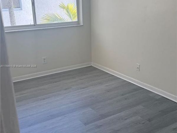 5740 Rock Island Rd, Unit 281, Tamarac, FL 33319