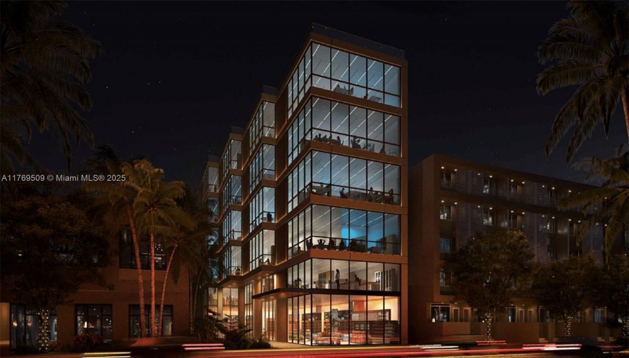 2940 Oak Ave, Miami, FL 33133 Photo