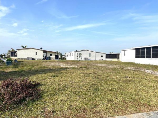 647 LOS ALTOS, NORTH PORT, FL 34287