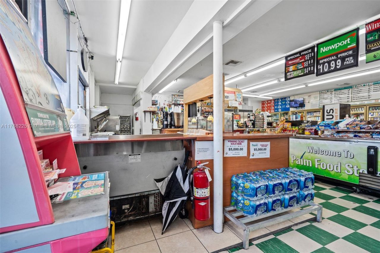 17851 NW 78th Ave, Hialeah, FL 33015 Photo