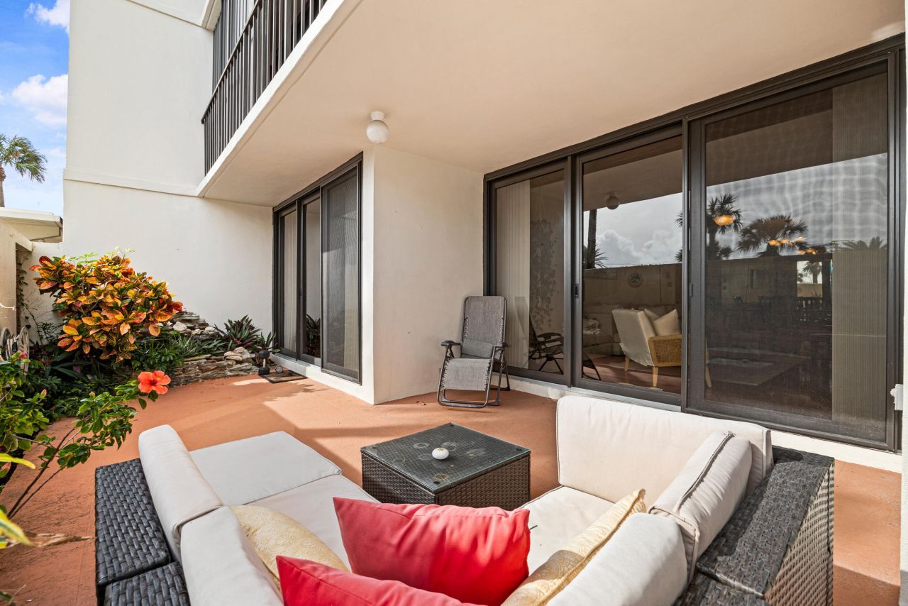 225 Beach Road, Unit 102, Tequesta, FL 33469 Photo