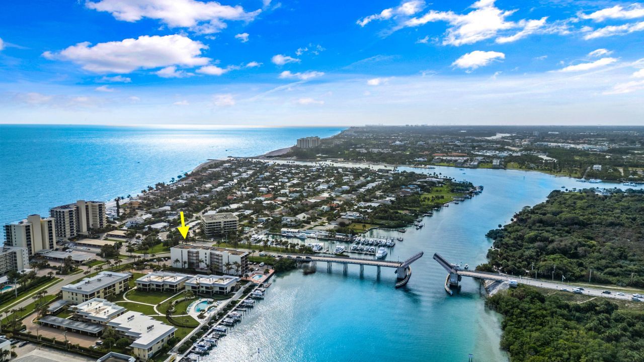 225 Beach Road, Unit 102, Tequesta, FL 33469 Photo