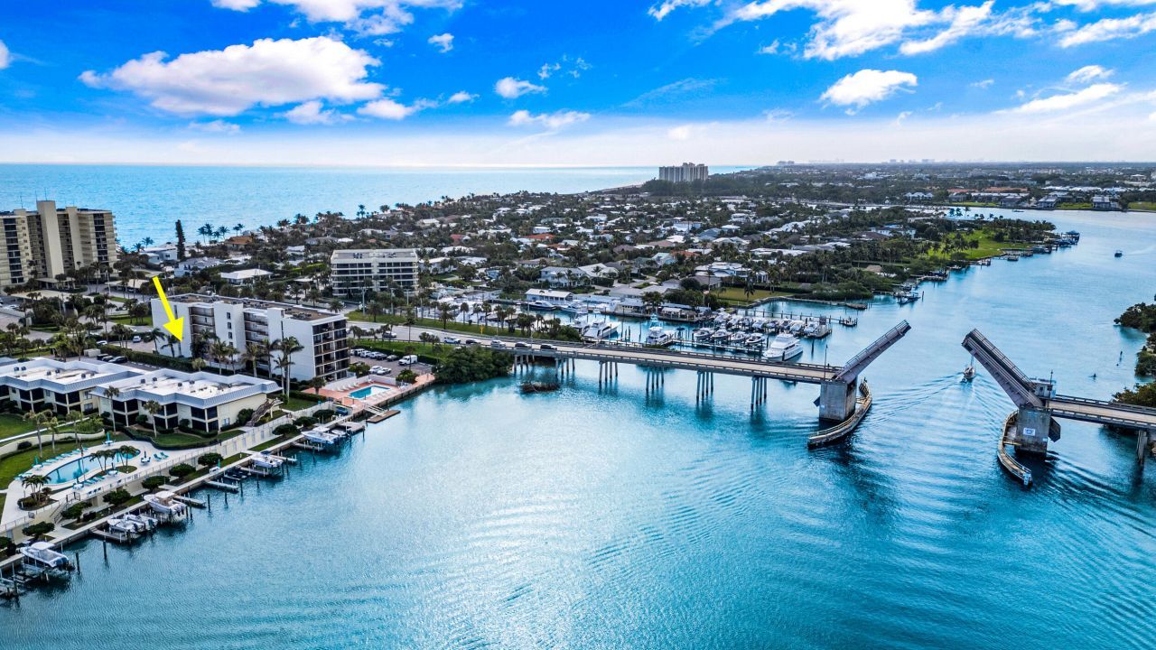 225 Beach Road, Unit 102, Tequesta, FL 33469 Photo