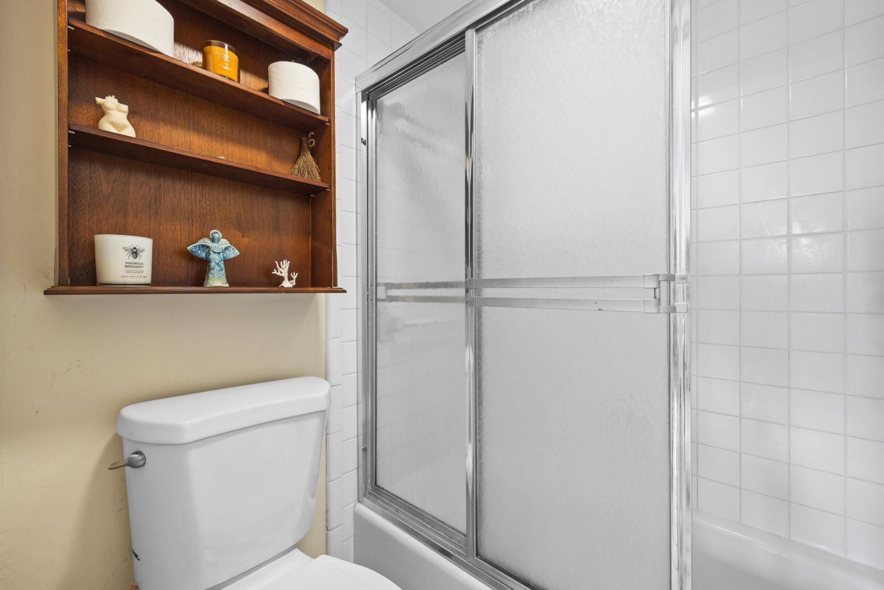 225 Beach Road, Unit 102, Tequesta, FL 33469 Photo