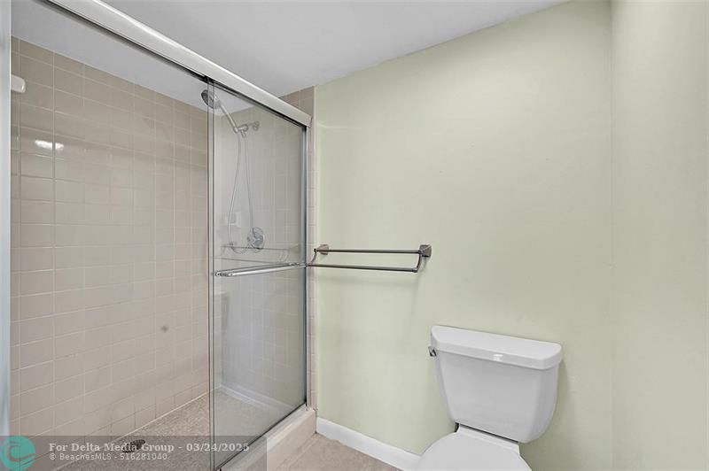 6109 Balboa Circle, Unit 305, Boca Raton, FL 33433 Photo