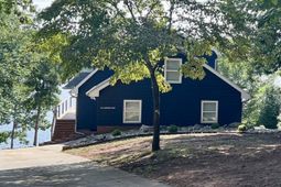 1156 Langford Road photo 4