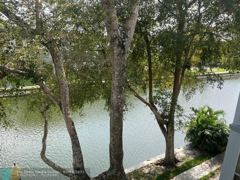 8360 Sands Point Boulevard, Unit 305, Fort Lauderdale, FL 33321 Photo