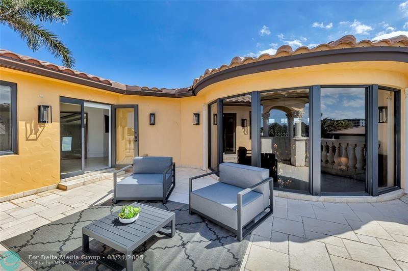 1011 Rhodes Villa Avenue, Delray Beach, FL 33483 Photo