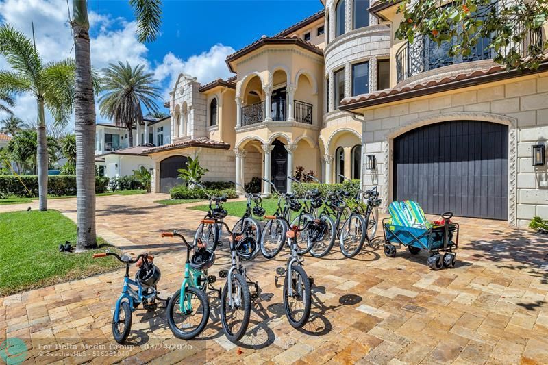 1011 Rhodes Villa Avenue, Delray Beach, FL 33483 Photo