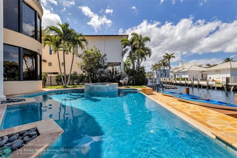 1011 Rhodes Villa Avenue, Delray Beach, FL 33483 Photo