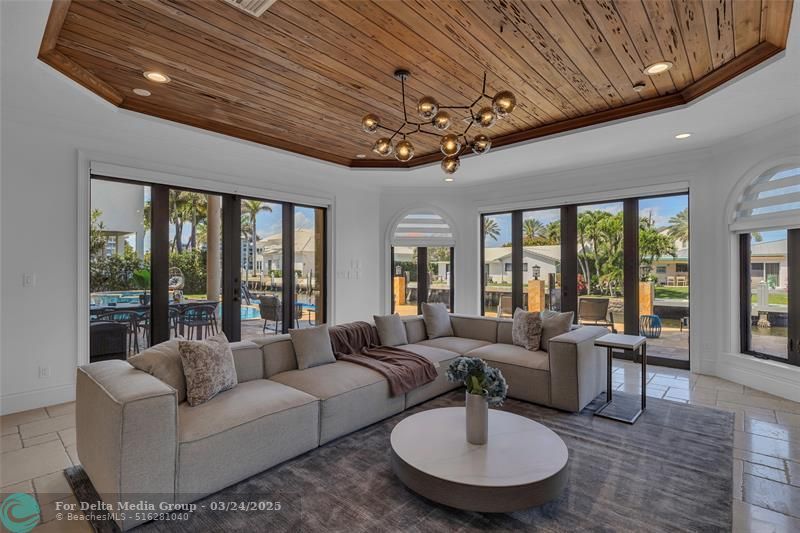 1011 Rhodes Villa Avenue, Delray Beach, FL 33483 Photo