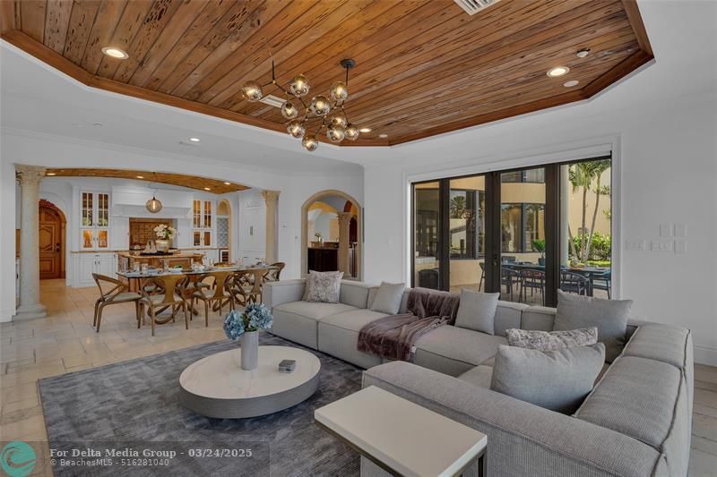 1011 Rhodes Villa Avenue, Delray Beach, FL 33483 Photo