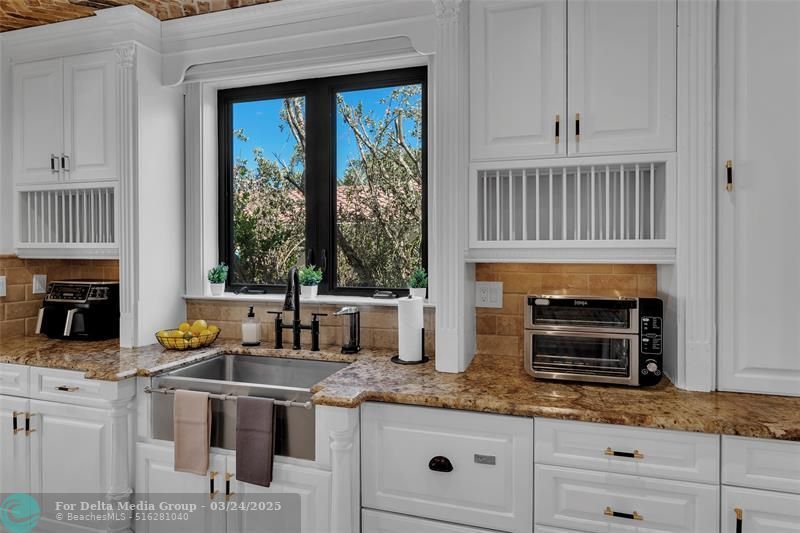 1011 Rhodes Villa Avenue, Delray Beach, FL 33483 Photo