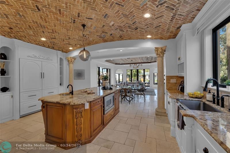 1011 Rhodes Villa Avenue, Delray Beach, FL 33483 Photo