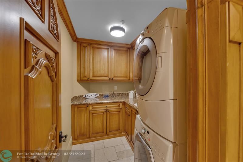 1011 Rhodes Villa Avenue, Delray Beach, FL 33483 Photo