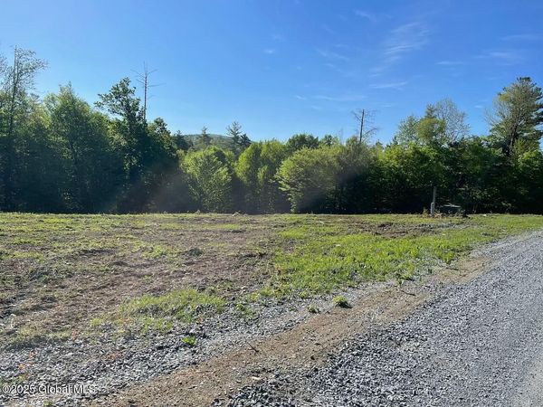 L58 Pine Crest Road, Edinburg, NY 12835