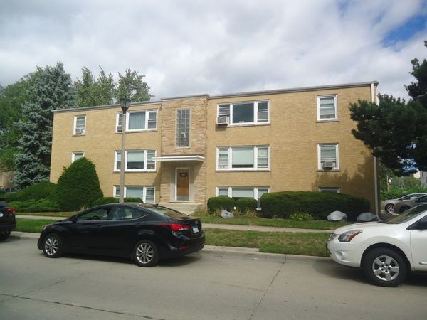 4950 Greenwood Street, Unit 3E, Skokie, IL 60077