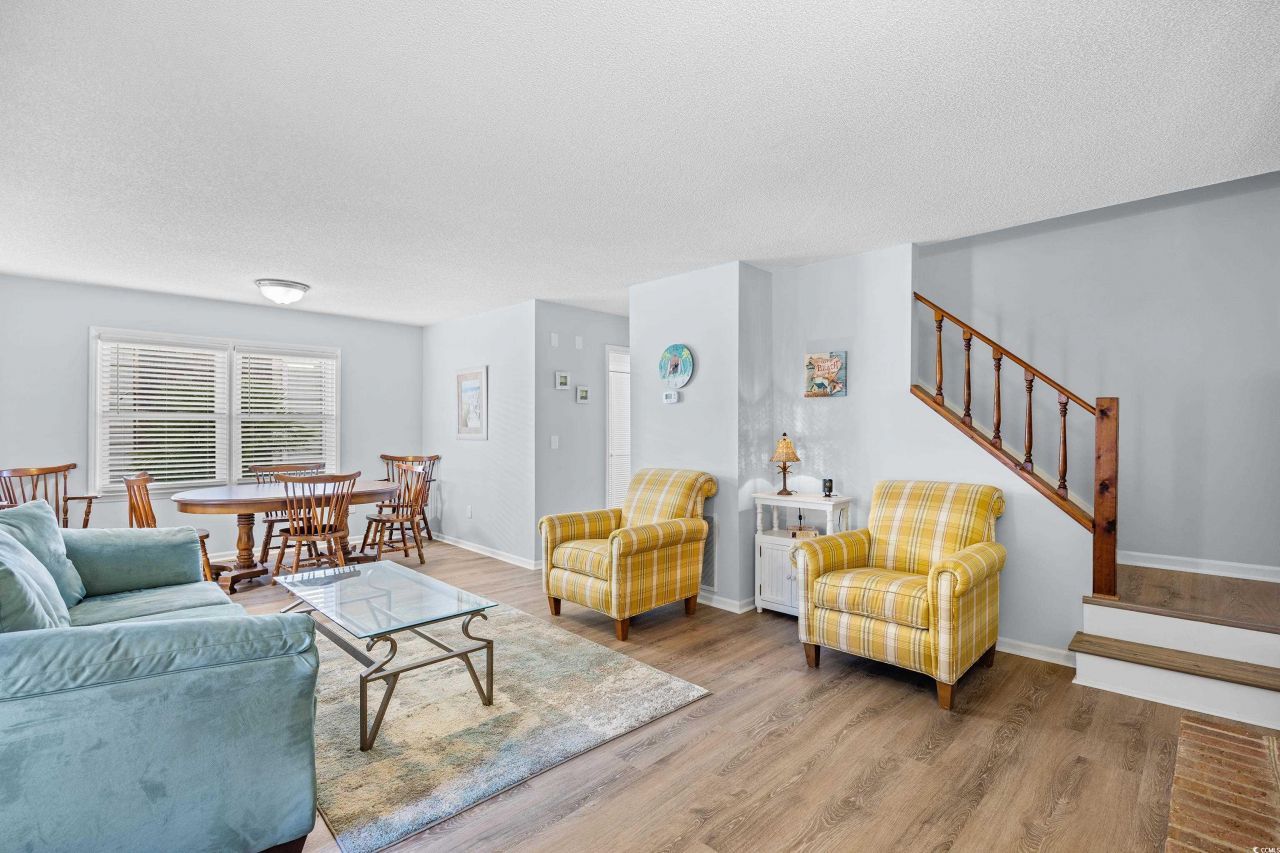 600-b 43rd Ave. S Photo 4