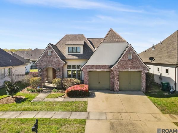 1532 Berwick Bend, Zachary, LA 70791