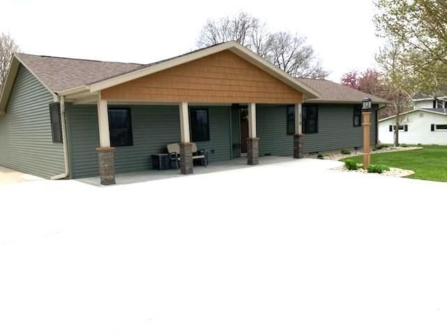 310 SW 4th Street, West Bend, IA 50597 Main Photo