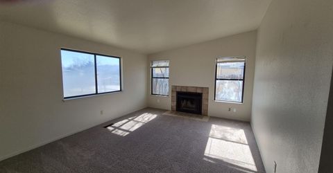 784 Hornet Drive, Gardnerville, NV 89460 Photo