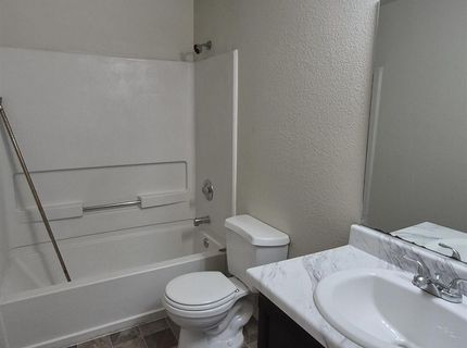 784 Hornet Drive, Gardnerville, NV 89460 Photo