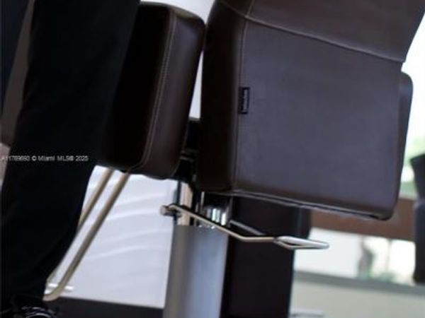 NW 36 ST, Doral, FL 33122