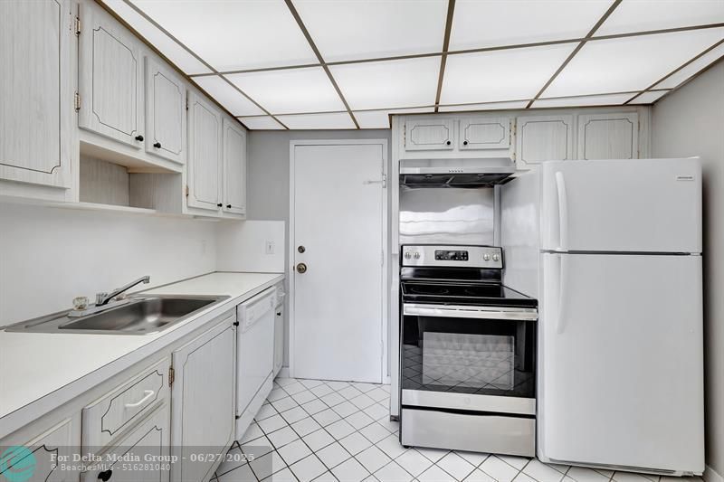 5100 Dupont Blvd, Unit 8J, Fort Lauderdale, FL 33308 Photo