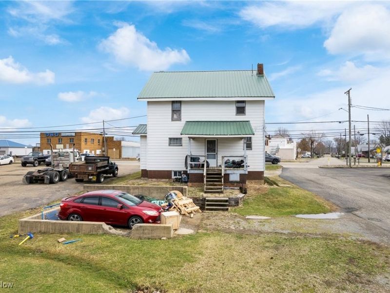 559 Canton Road NW, Carrollton, OH 44615 Photo 8