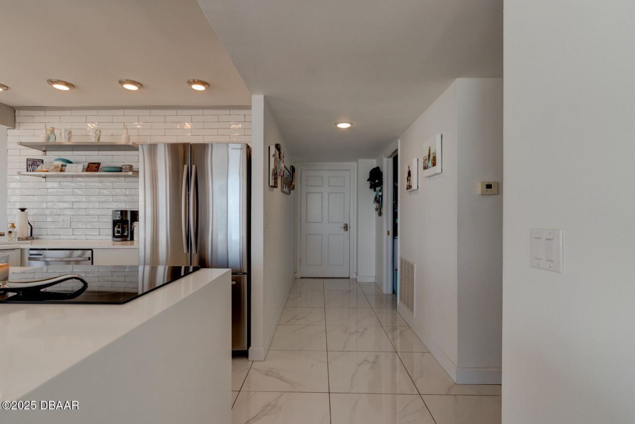 2828 N Atlantic Avenue, Unit 302, Daytona Beach, FL 32118 Photo