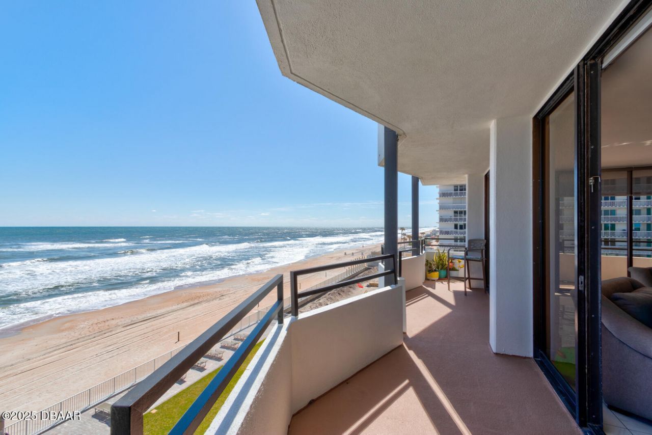 2828 N Atlantic Avenue, Unit 302, Daytona Beach, FL 32118 Photo