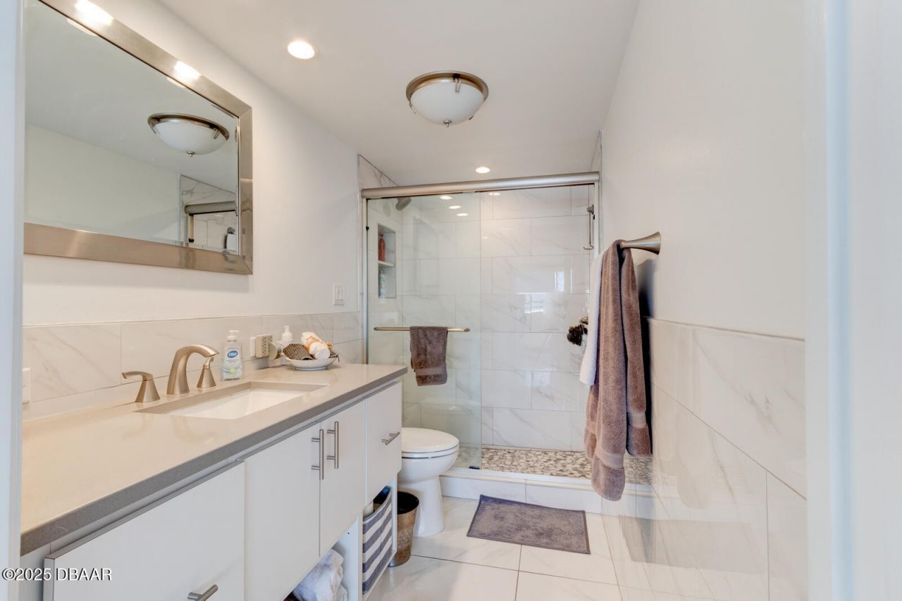 2828 N Atlantic Avenue, Unit 302, Daytona Beach, FL 32118 Photo