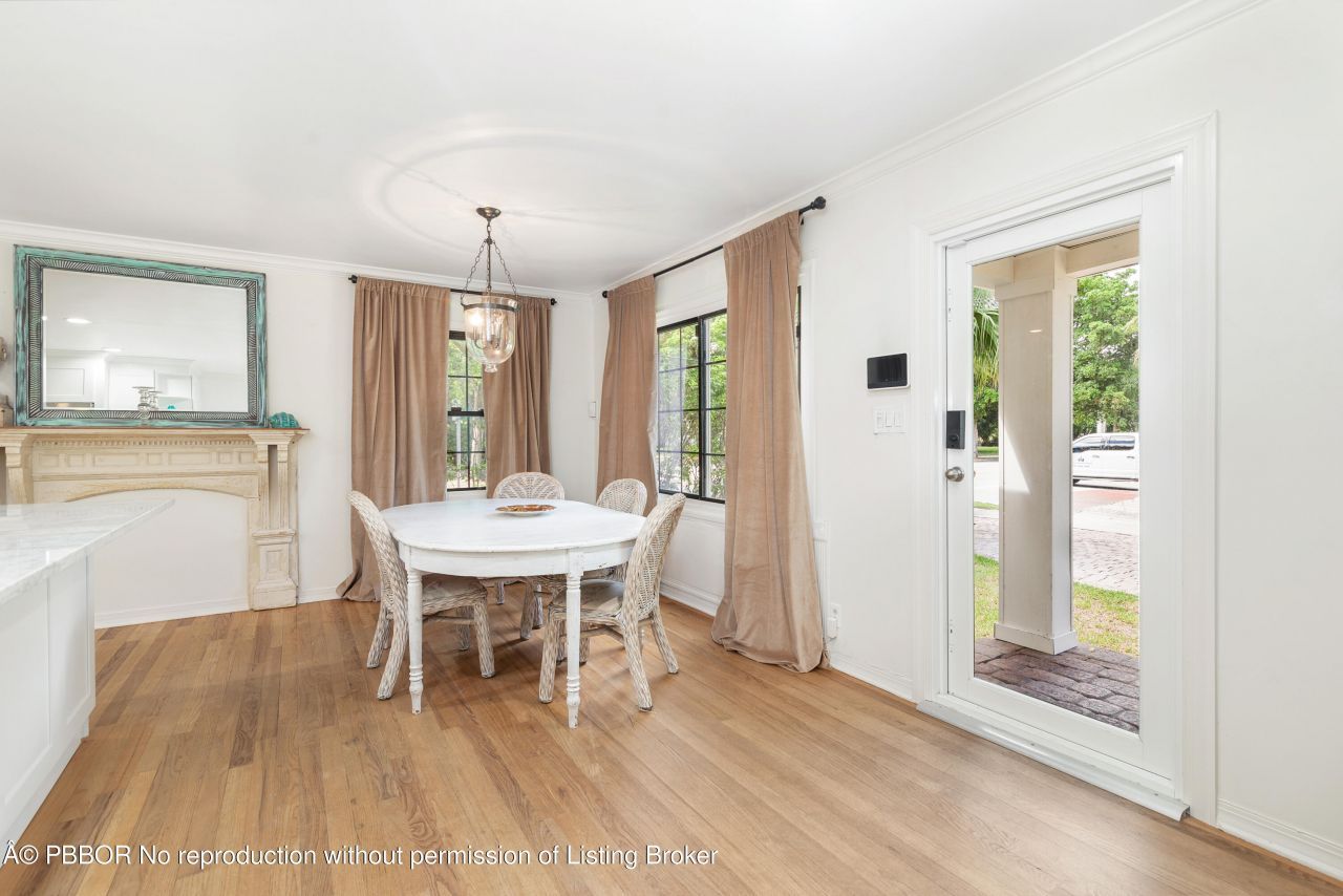 240 Almeria Road, West Palm Beach, FL 33405 Photo