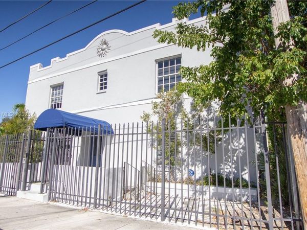 577 NE 62 STREET, Unit 2, Miami, FL 33138