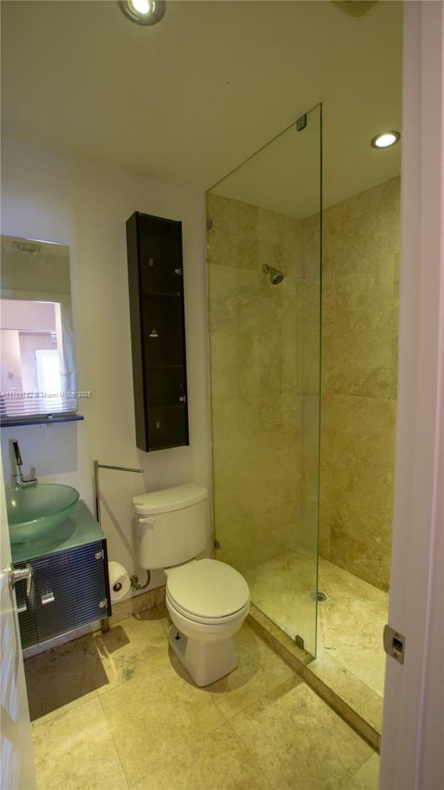 577 NE 62 Street, Unit 2, Miami, FL 33138 Photo