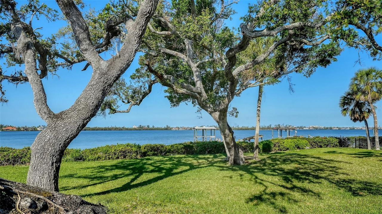 1440 Kimlira Lane, Sarasota, FL 34231 Photo