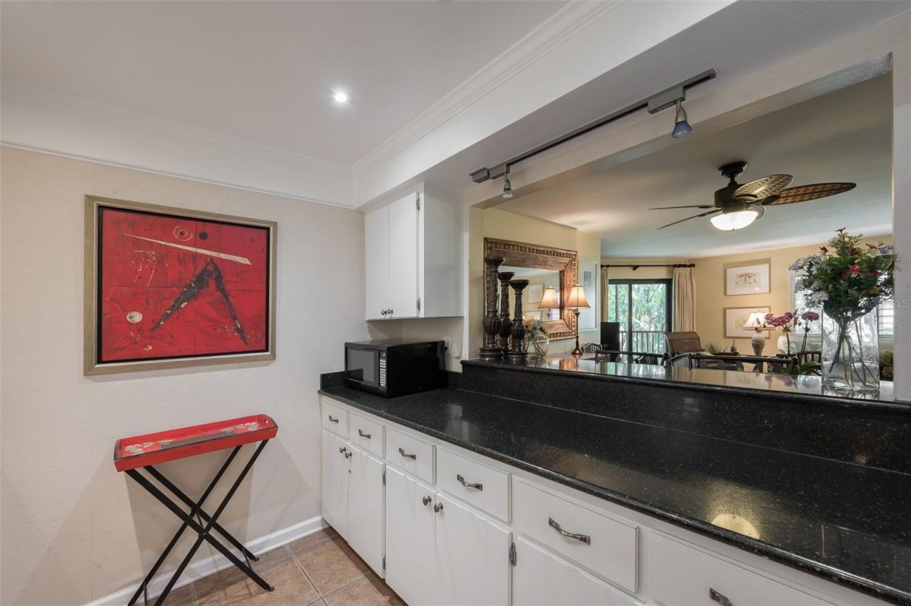 5125 Gulf Of Mexico Drive, Unit 4, Longboat Key, FL 34228 Photo