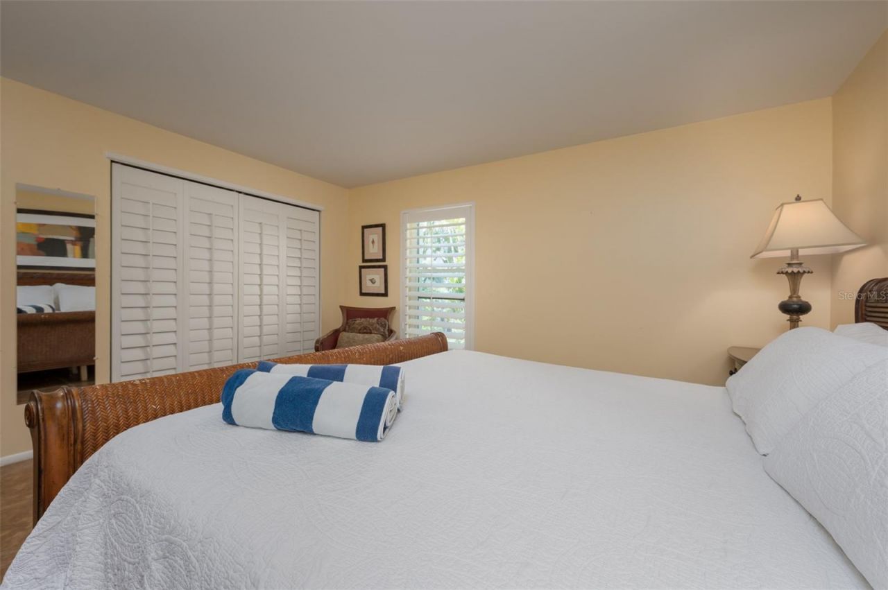 5125 Gulf Of Mexico Drive, Unit 4, Longboat Key, FL 34228 Photo