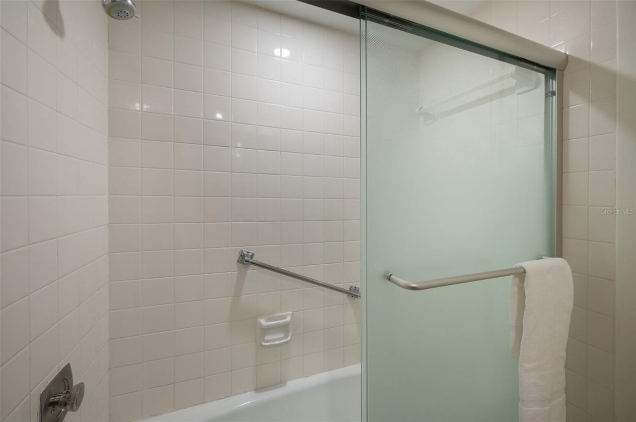 5125 Gulf Of Mexico Drive, Unit 4, Longboat Key, FL 34228 Photo