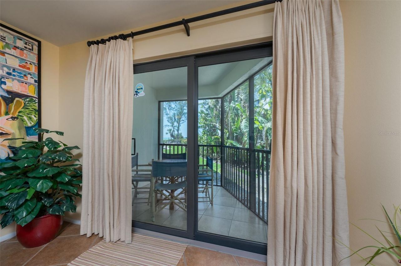 5125 Gulf Of Mexico Drive, Unit 4, Longboat Key, FL 34228 Photo