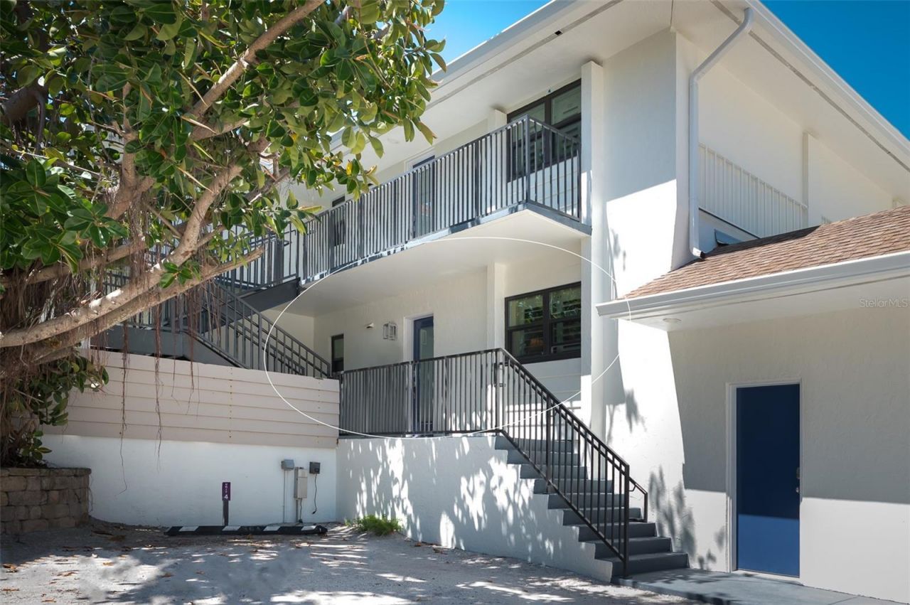 5125 Gulf Of Mexico Drive, Unit 4, Longboat Key, FL 34228 Photo