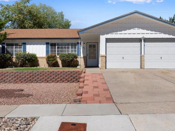 10217 Santa Paula Avenue NE, Albuquerque, NM 87111