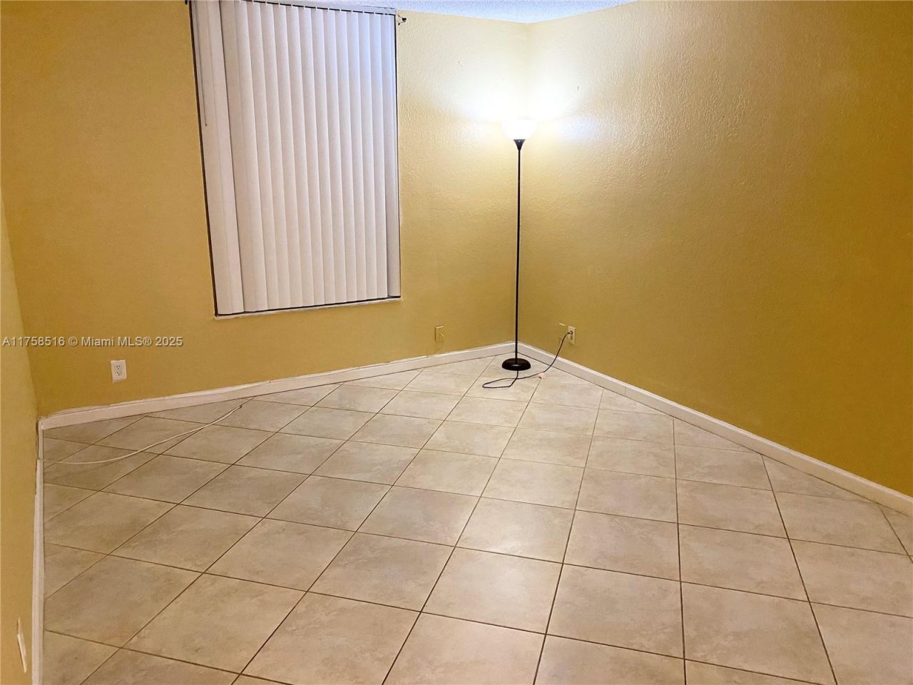 4001 N University Dr, Unit 103, Sunrise, FL 33351 Photo