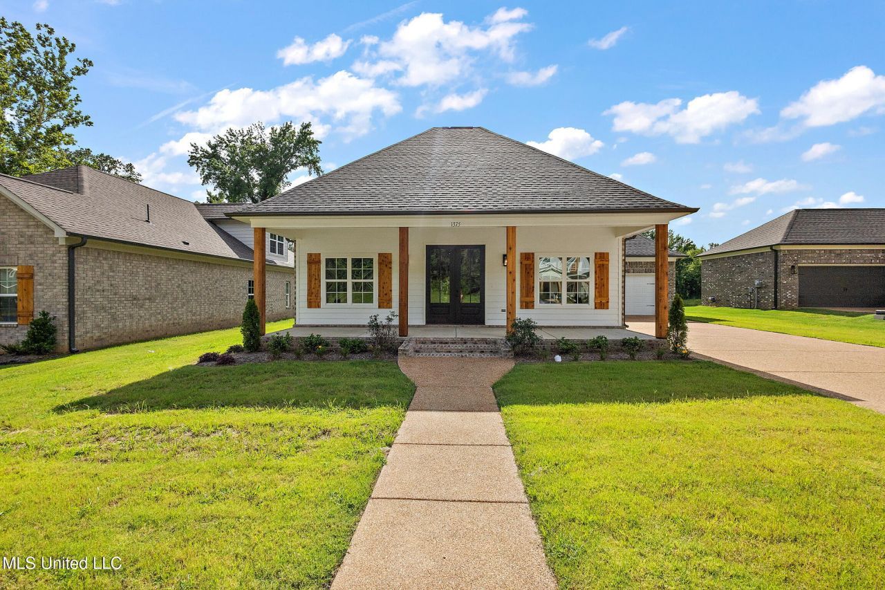 1375 Creekside Lane, Hernando, MS 38632 Main Photo
