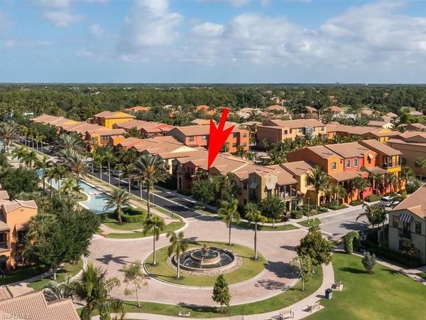 9071 Albion LN N, Unit 5703, NAPLES, FL 34113