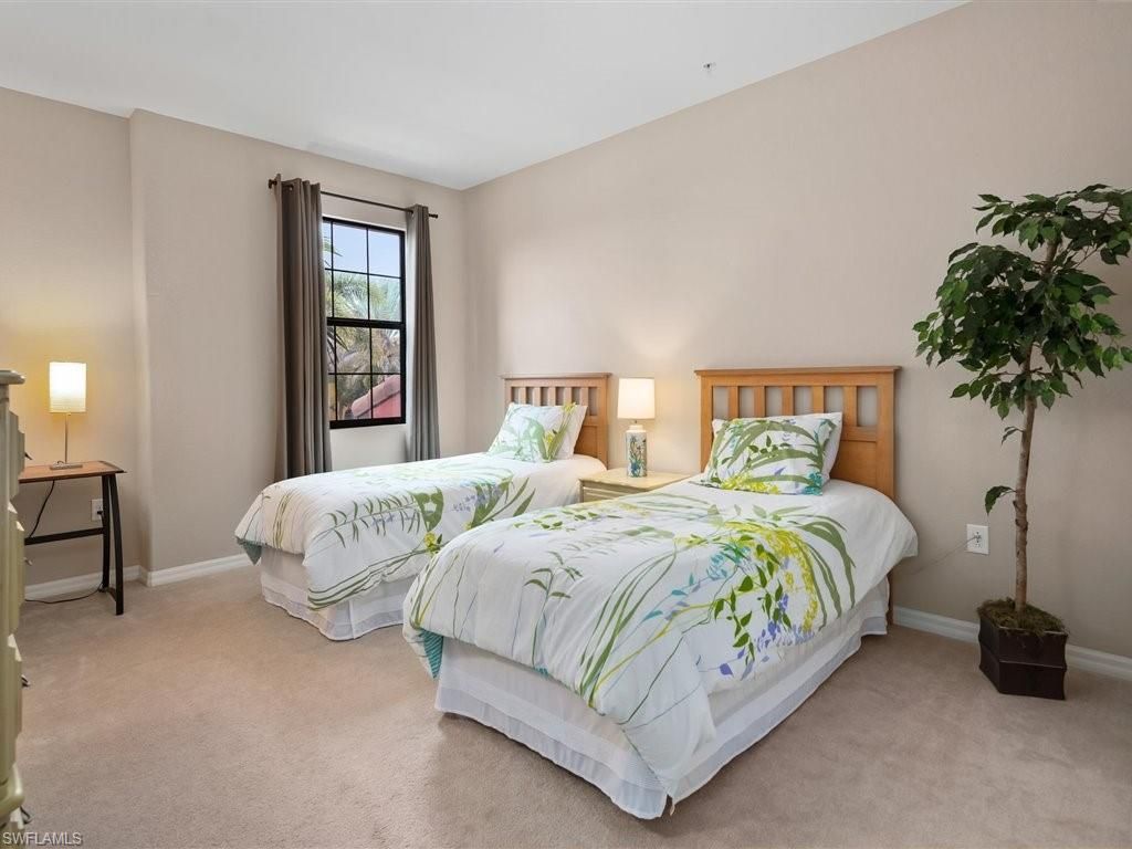 9071 Albion Ln N, Unit 5703, Naples, FL 34113 Photo