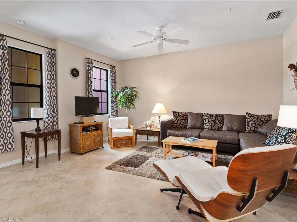 9071 Albion Ln N, Unit 5703, Naples, FL 34113 Photo