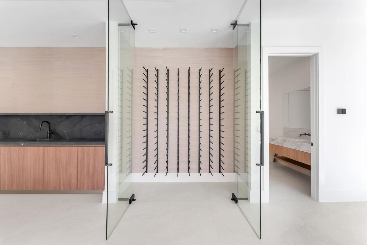 880 NE 3rd Avenue, Boca Raton, FL 33432 Photo