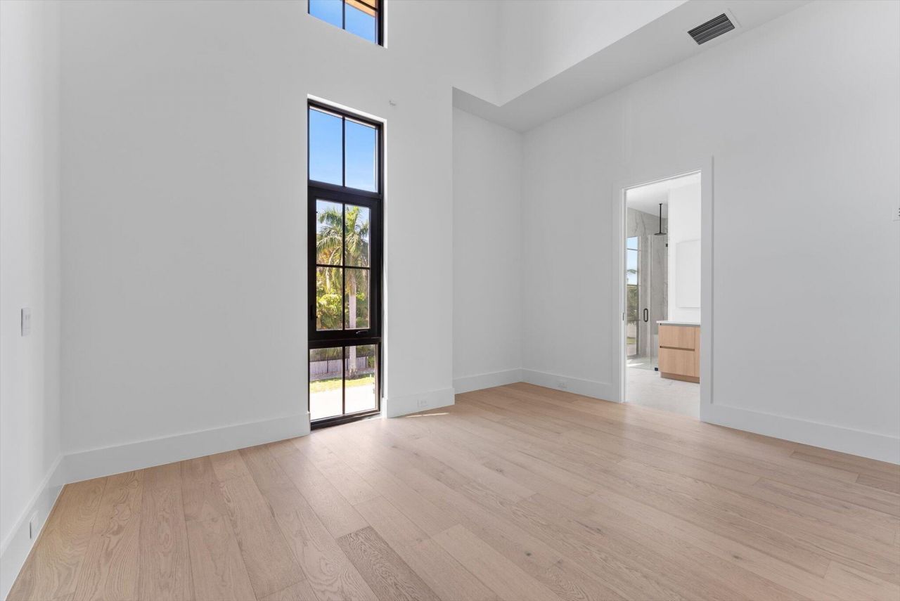 880 NE 3rd Avenue, Boca Raton, FL 33432 Photo