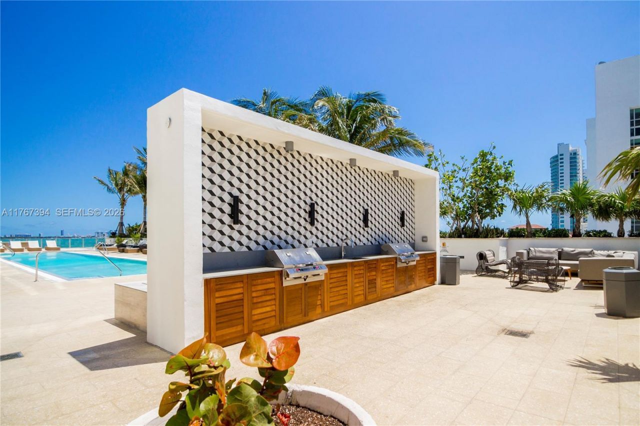 2900 NE 7th Ave, Unit 3904, Miami, FL 33137 Photo